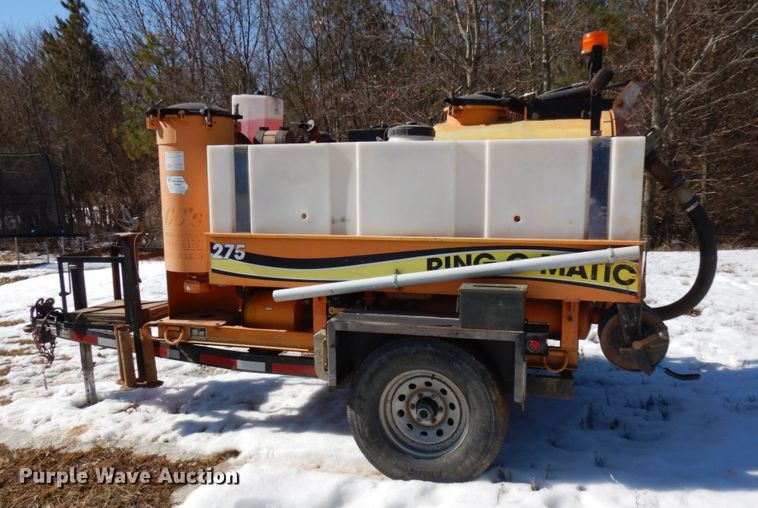 image for item IA9432 2007 Ring-o-matic 275  vacuum excavator