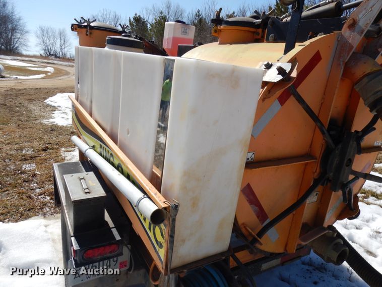 image for item IA9432 2007 Ring-o-matic 275  vacuum excavator