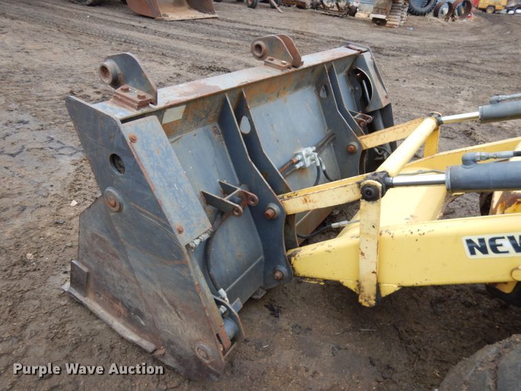 image for item IA9450 New Holland B95  backhoe