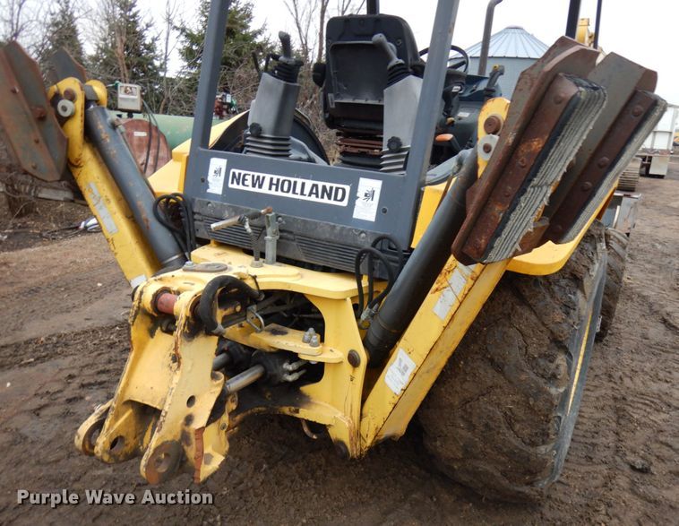 image for item IA9450 New Holland B95  backhoe