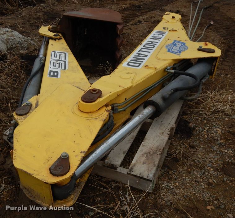 image for item IA9450 New Holland B95  backhoe
