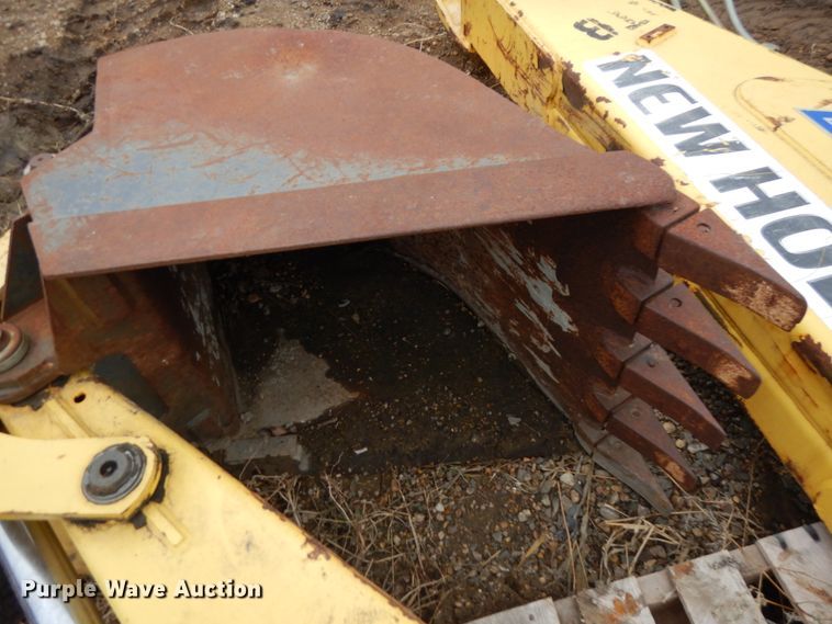 image for item IA9450 New Holland B95  backhoe