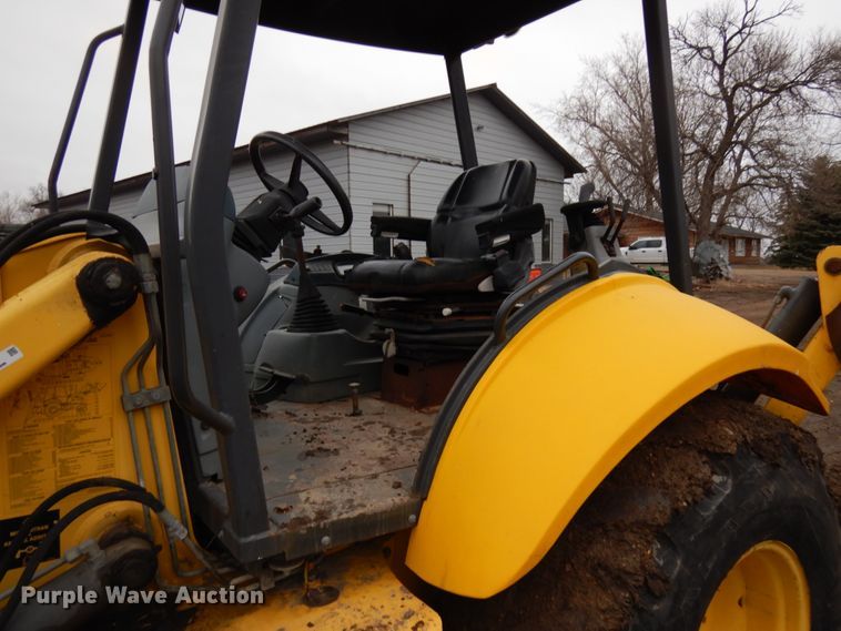 image for item IA9450 New Holland B95  backhoe