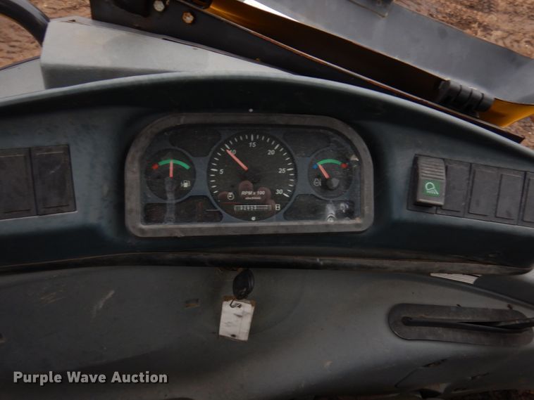 image for item IA9450 New Holland B95  backhoe