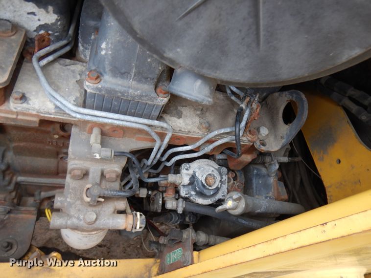 image for item IA9450 New Holland B95  backhoe