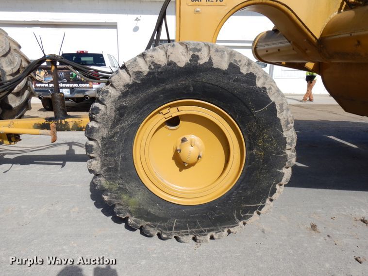 image for item IA9478 Caterpillar 70  scraper