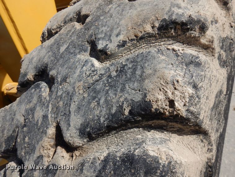 image for item IA9478 Caterpillar 70  scraper