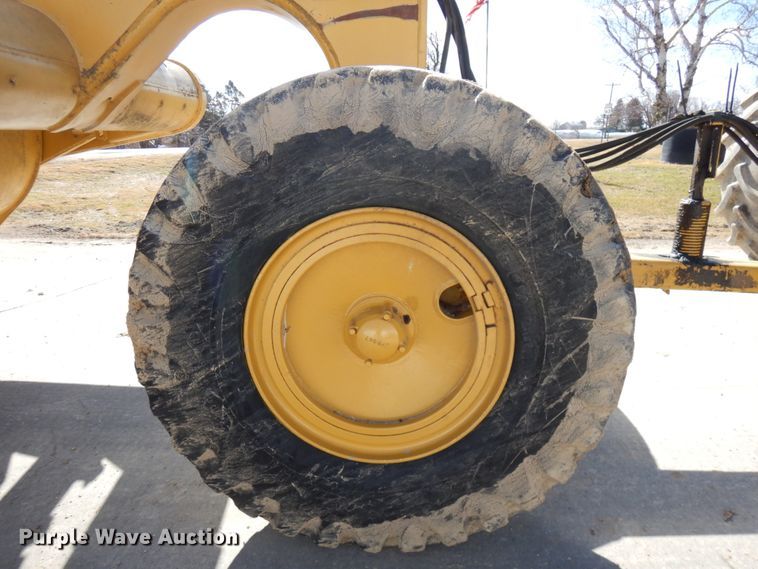 image for item IA9478 Caterpillar 70  scraper