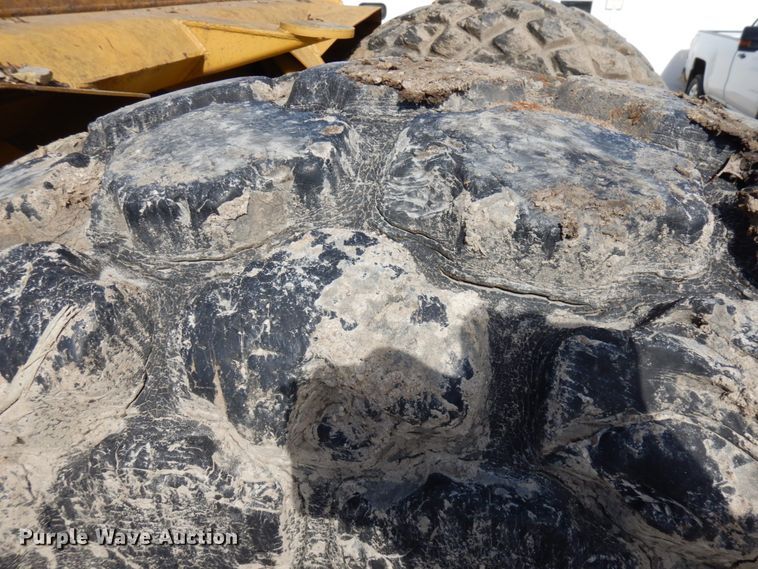 image for item IA9478 Caterpillar 70  scraper