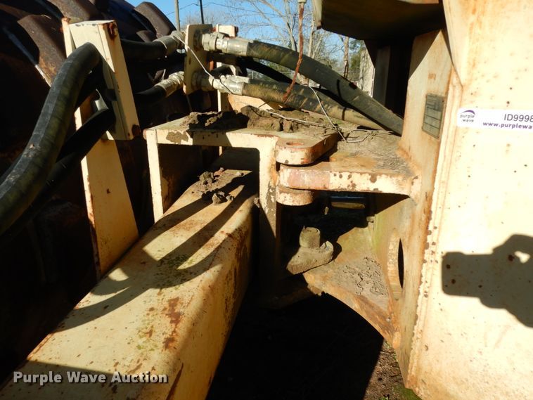 image for item ID9998 Ingersoll Rand SD-70F Pro Pac  single drum roller