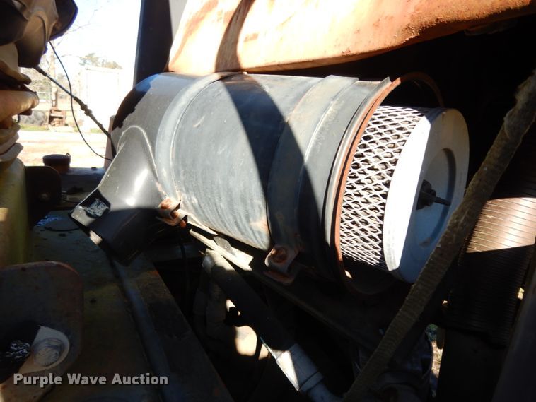 image for item ID9998 Ingersoll Rand SD-70F Pro Pac  single drum roller