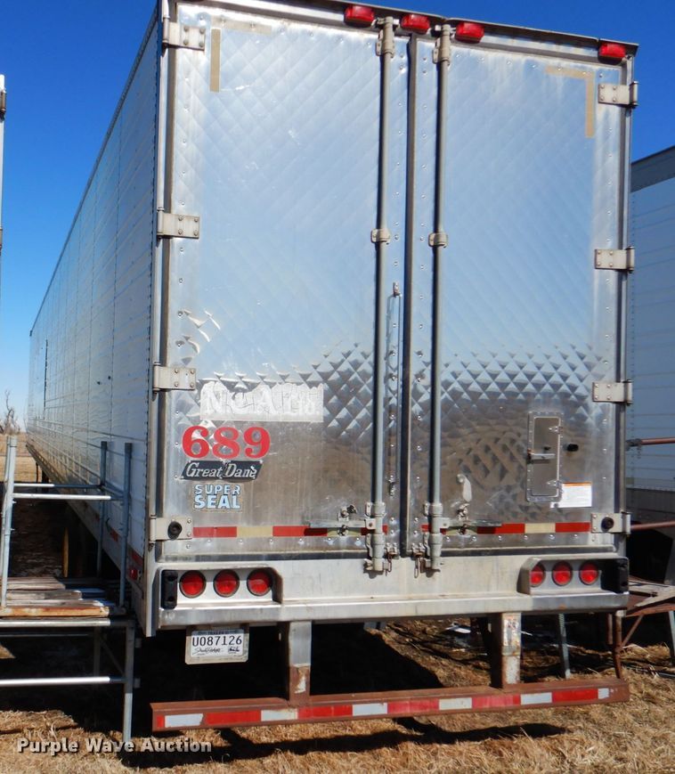 image for item II9758 1999 Great Dane 7811TZ-1A dry van trailer