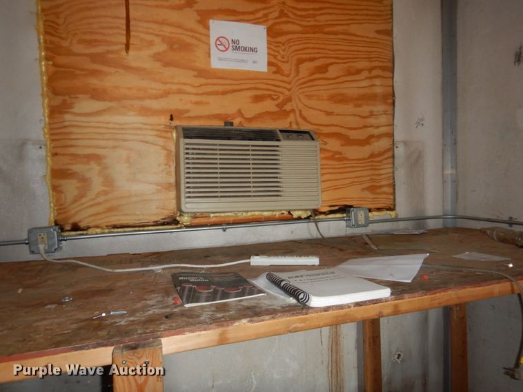 image for item II9758 1999 Great Dane 7811TZ-1A dry van trailer