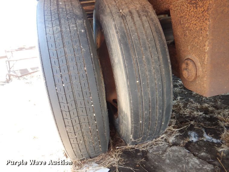 image for item II9758 1999 Great Dane 7811TZ-1A dry van trailer