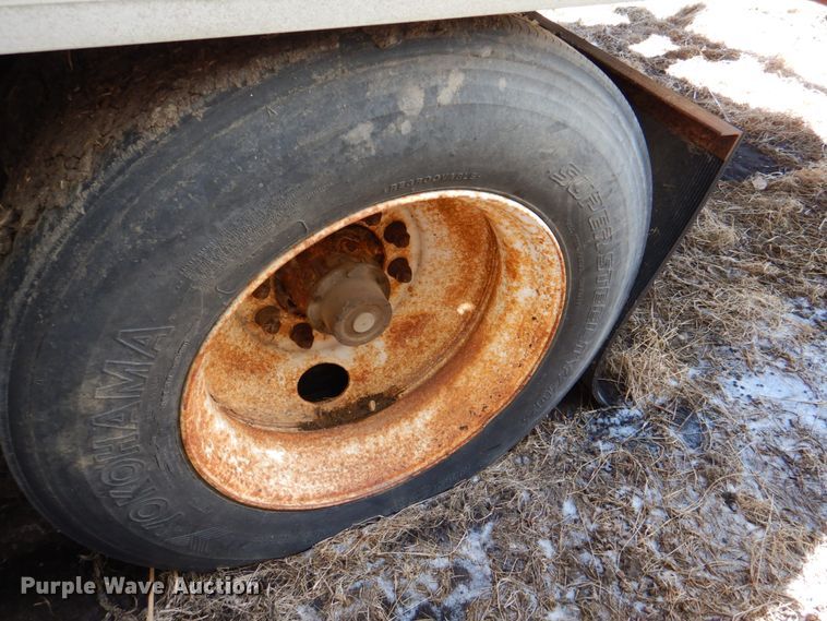 image for item II9758 1999 Great Dane 7811TZ-1A dry van trailer