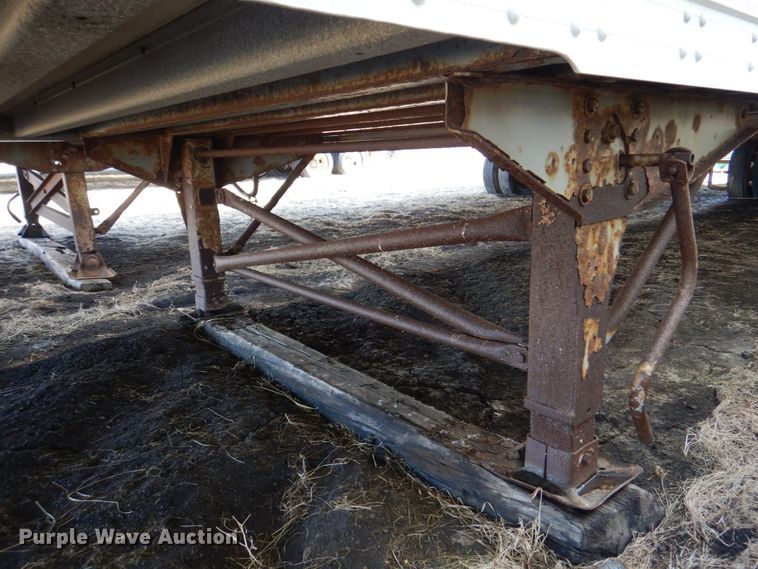 image for item II9761 1999 Great Dane dry van trailer