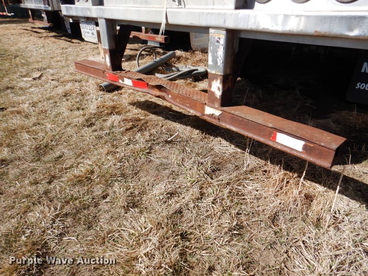 image for item II9762 1999 Great Dane dry van trailer