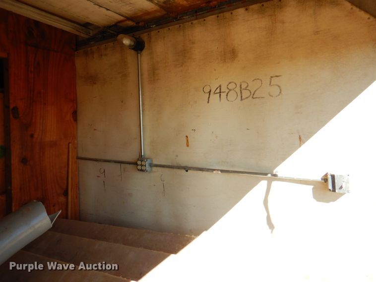 image for item II9763 1994 Utility VSR2 dry van trailer