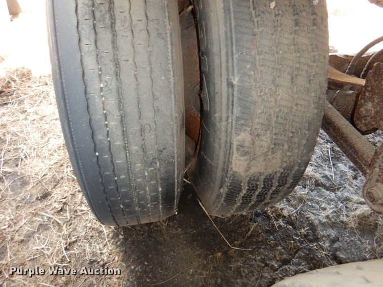 image for item II9763 1994 Utility VSR2 dry van trailer