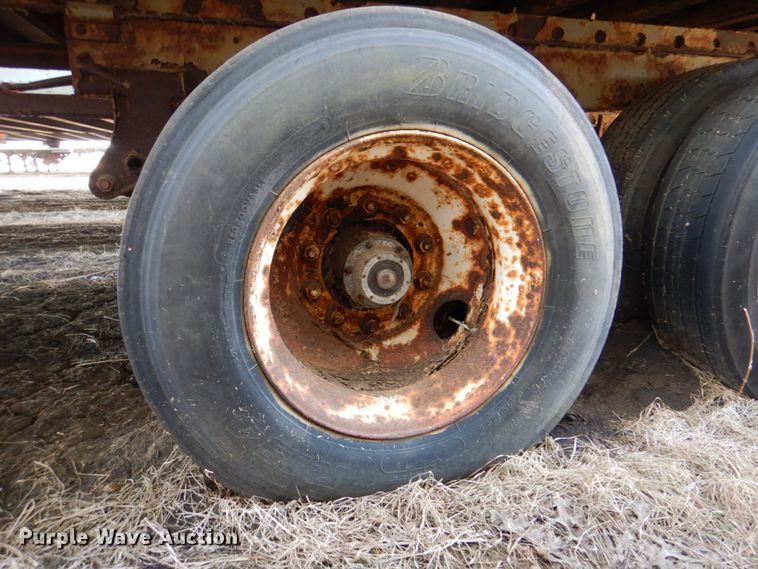 image for item II9763 1994 Utility VSR2 dry van trailer