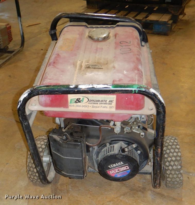 image for item II9785 Coleman Pro 6750  generator