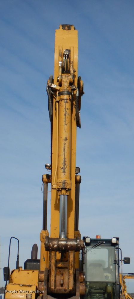 image for item IK9791 1998 Caterpillar 345B L  excavator