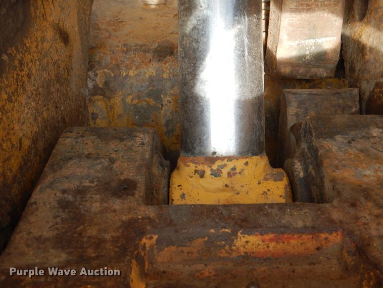 image for item IK9791 1998 Caterpillar 345B L  excavator