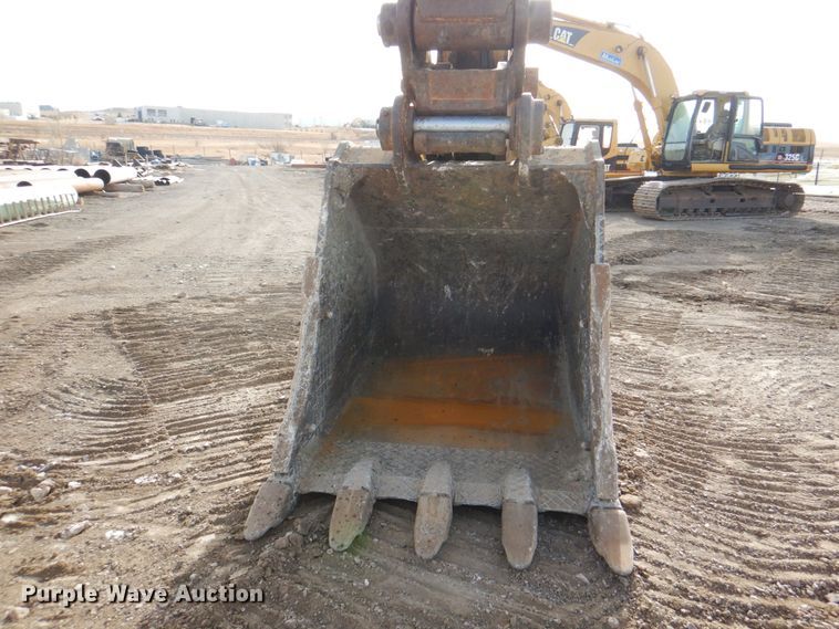 image for item IK9791 1998 Caterpillar 345B L  excavator
