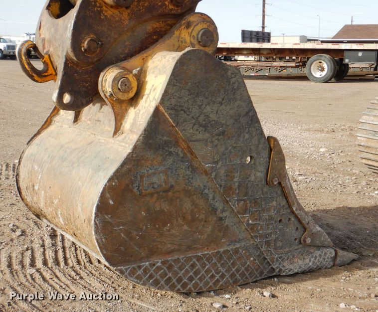 image for item IK9791 1998 Caterpillar 345B L  excavator