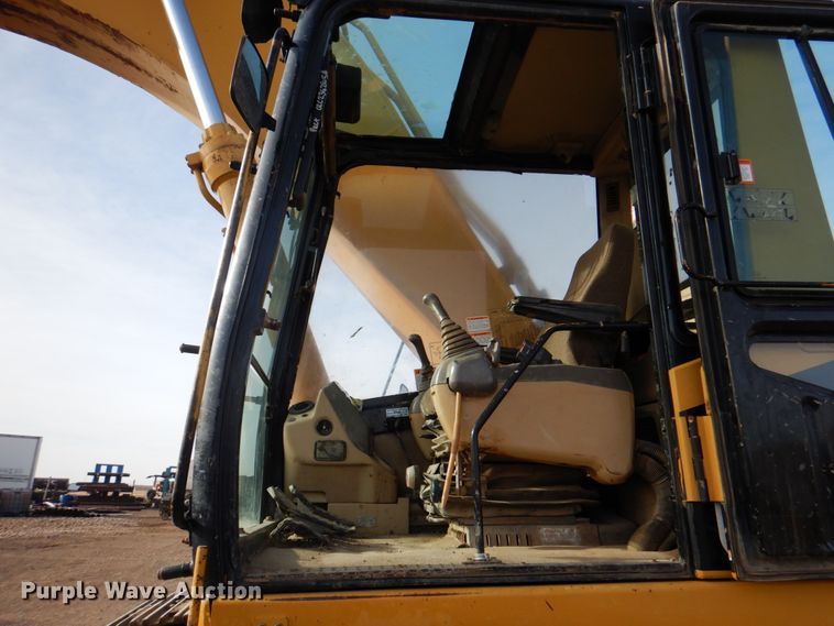 image for item IK9791 1998 Caterpillar 345B L  excavator
