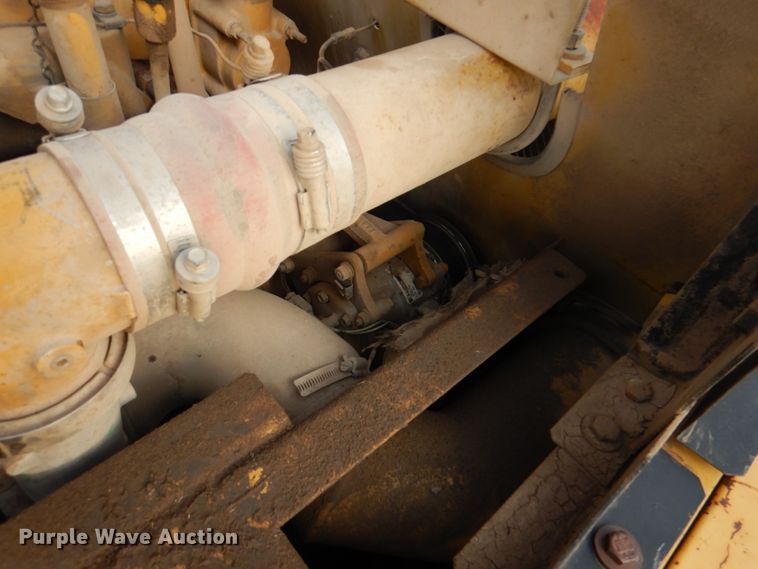 image for item IK9791 1998 Caterpillar 345B L  excavator