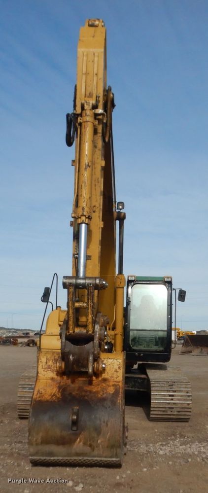 image for item IK9792 2006 Caterpillar 325CL  excavator
