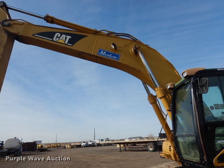 image for item IK9792 2006 Caterpillar 325CL  excavator