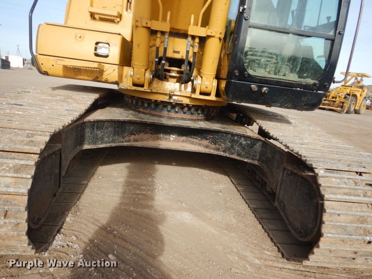 image for item IK9792 2006 Caterpillar 325CL  excavator
