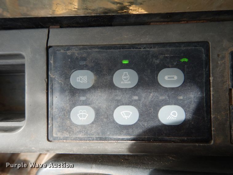 image for item IK9792 2006 Caterpillar 325CL  excavator