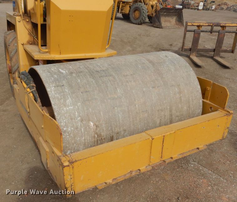 image for item IK9794 1983 Bomag BW 142 PDB-2  single drum vibratory roller