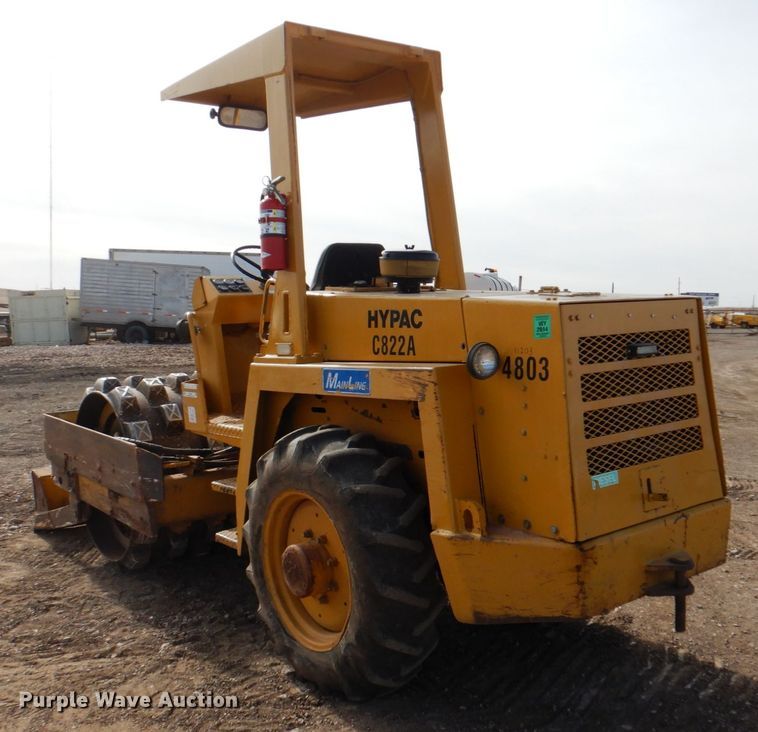 image for item IK9795 1993 Hypac C822A  single drum vibratory roller