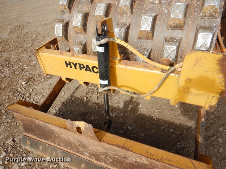 image for item IK9795 1993 Hypac C822A  single drum vibratory roller