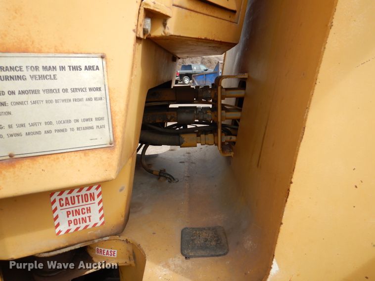 image for item IK9798 1969 Caterpillar 930  wheel loader