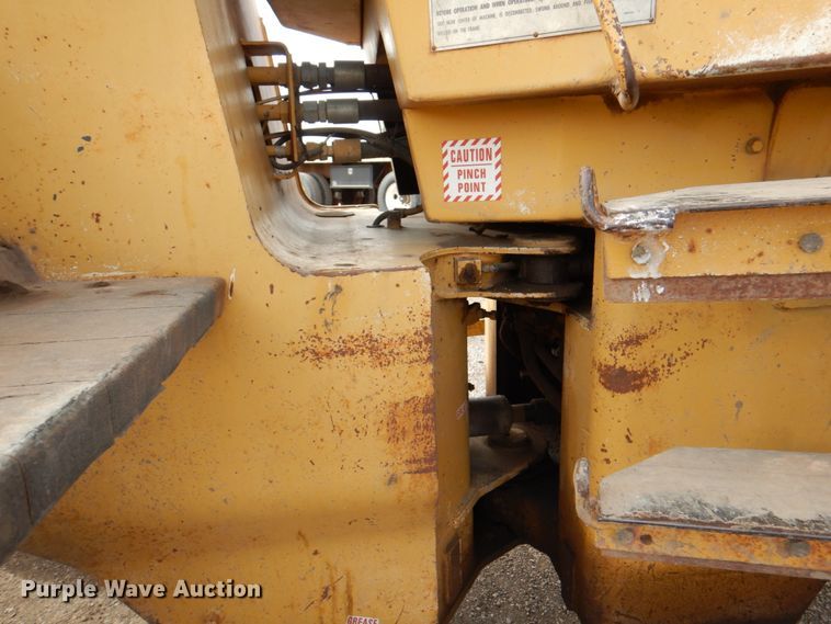 image for item IK9798 1969 Caterpillar 930  wheel loader