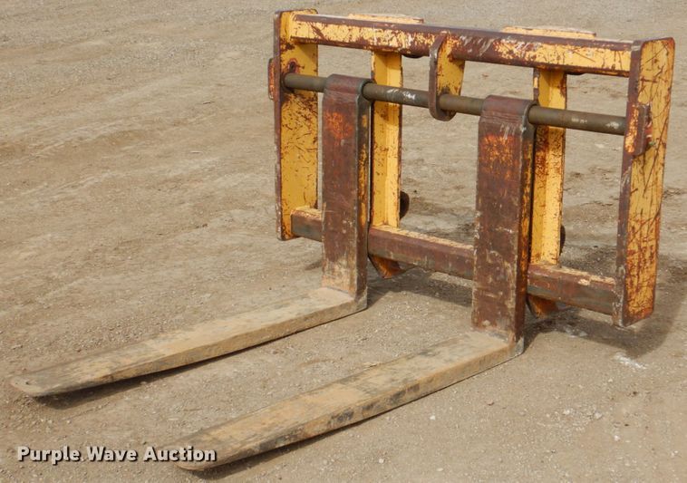 image for item IK9798 1969 Caterpillar 930  wheel loader