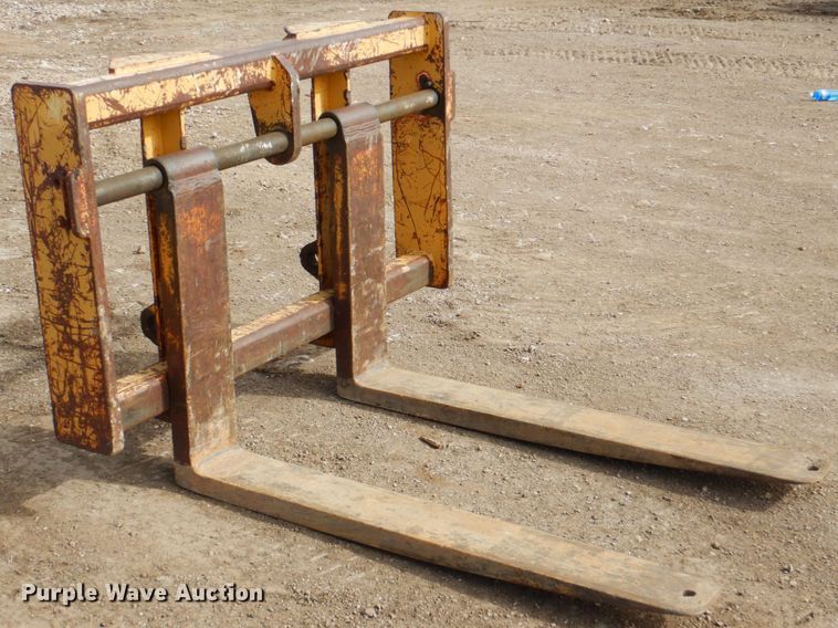 image for item IK9798 1969 Caterpillar 930  wheel loader