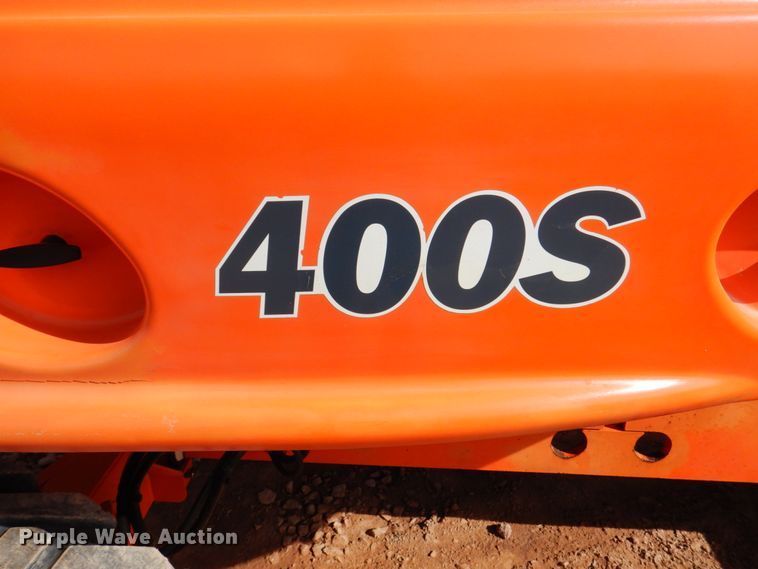 image for item IK9802 2006 JLG 400S  boom lift