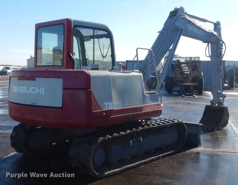 image for item IK9821 1998 Takeuchi TB070  excavator