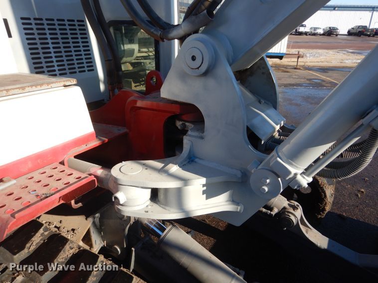 image for item IK9821 1998 Takeuchi TB070  excavator