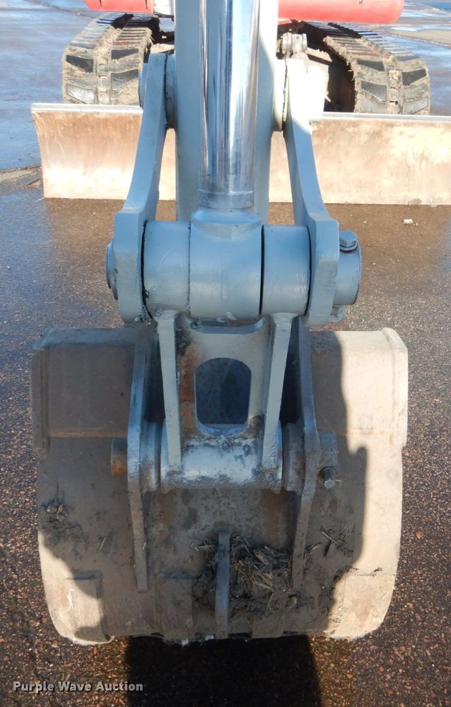 image for item IK9821 1998 Takeuchi TB070  excavator