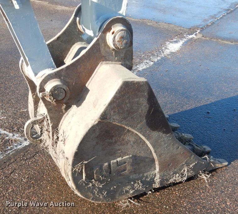 image for item IK9821 1998 Takeuchi TB070  excavator