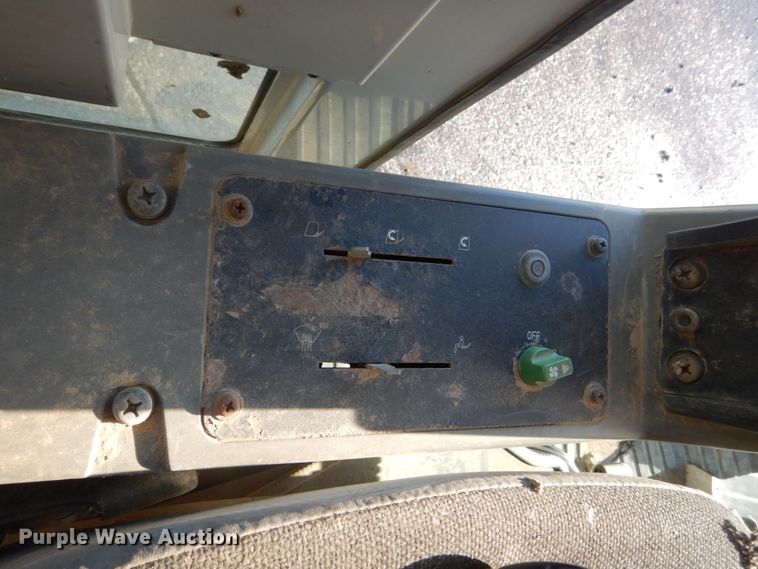 image for item IK9821 1998 Takeuchi TB070  excavator