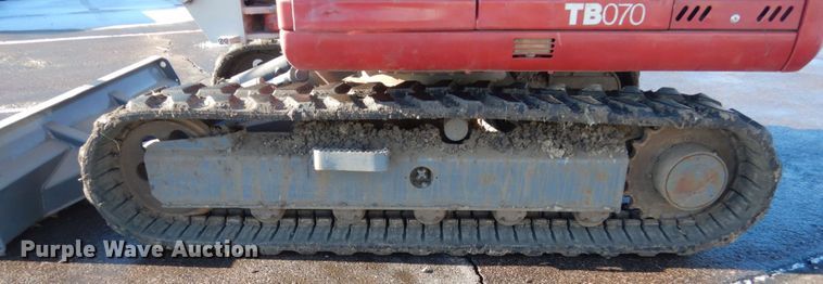 image for item IK9821 1998 Takeuchi TB070  excavator