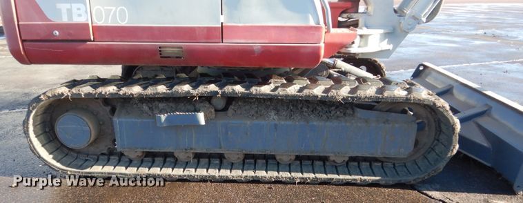 image for item IK9821 1998 Takeuchi TB070  excavator